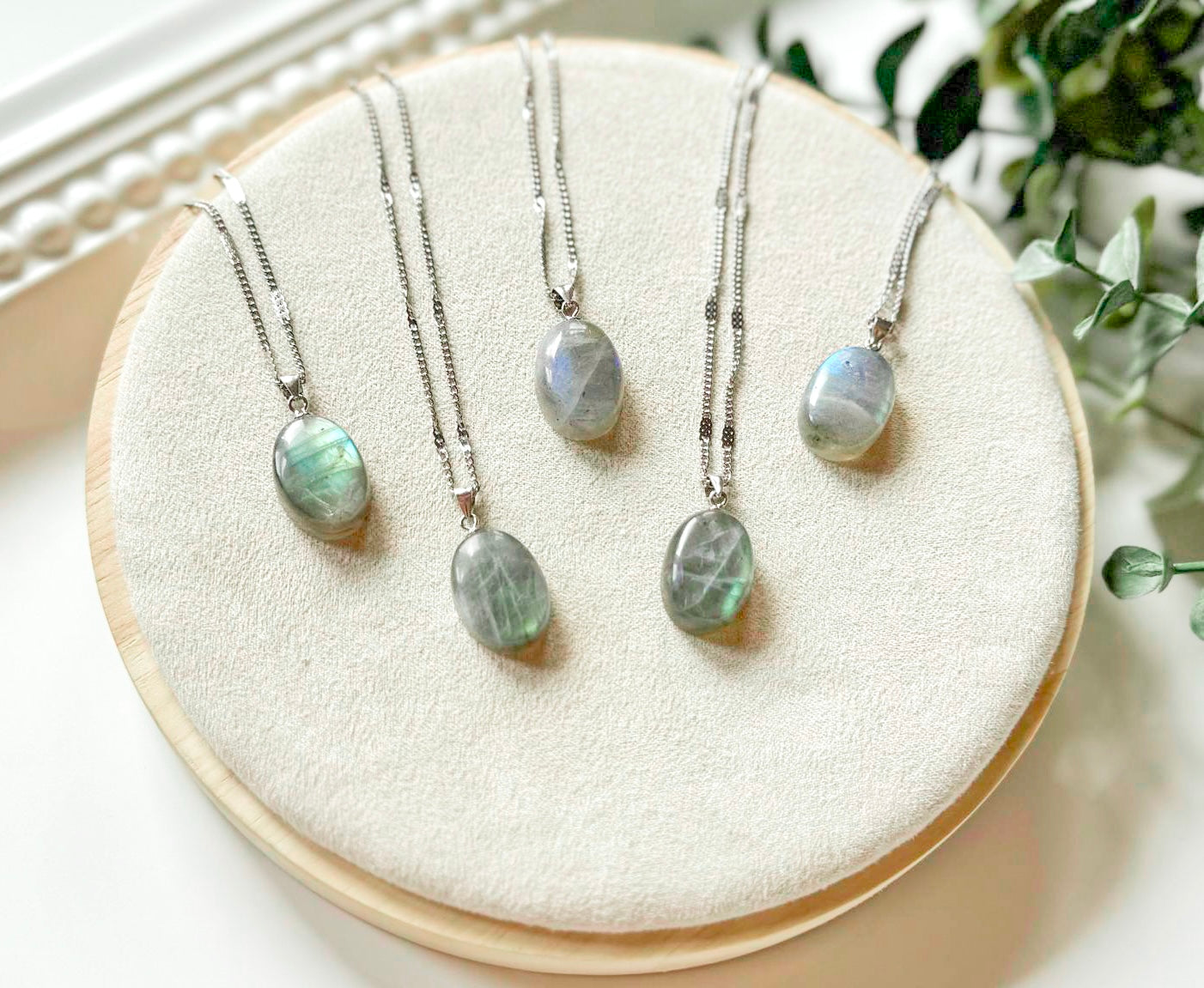 Labradorite Oval Necklace