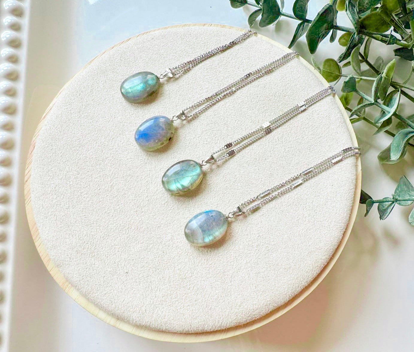 Labradorite Oval Necklace