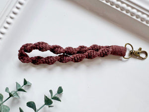 Macrame Loop Keychain