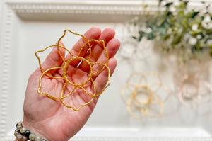 Metal Lotus Sphere Holder