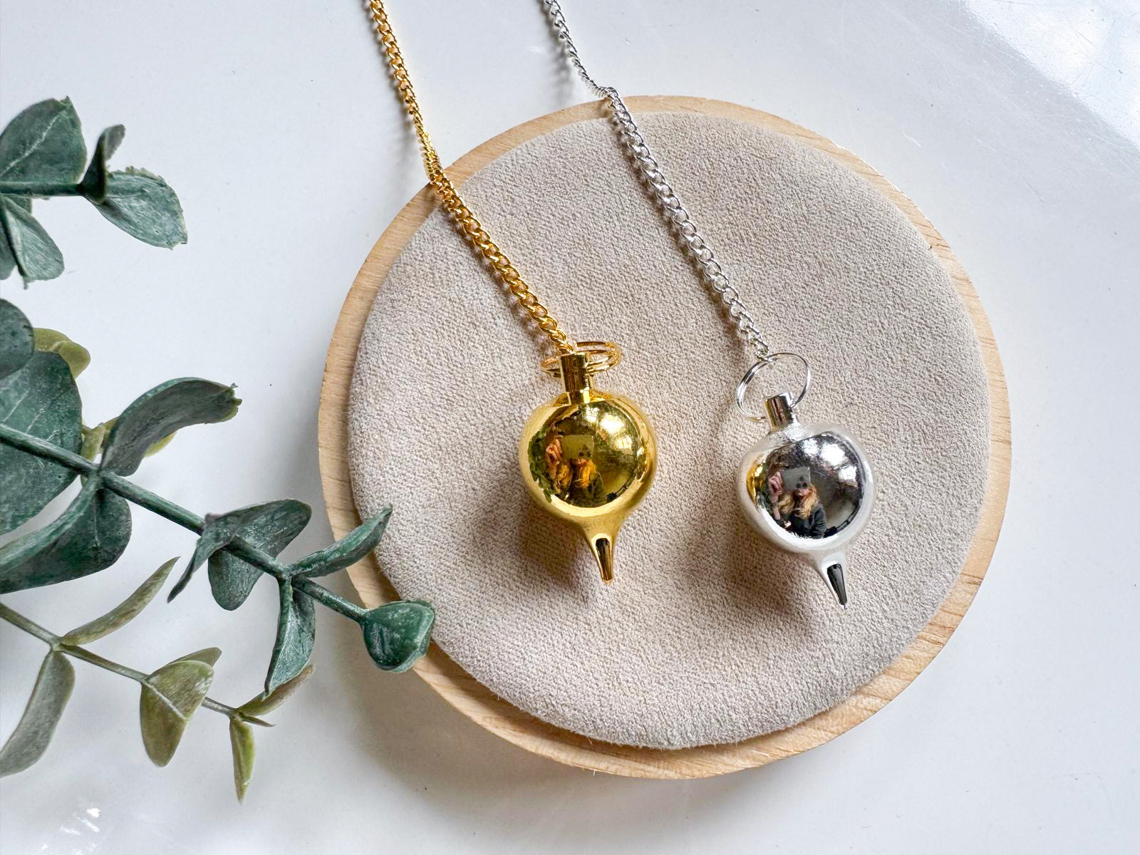 Metal Round Pointed Pendulum