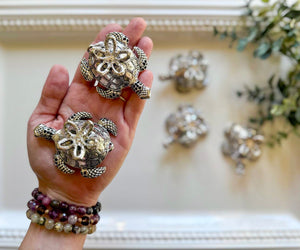 Metal Sea Turtle Sphere Holder