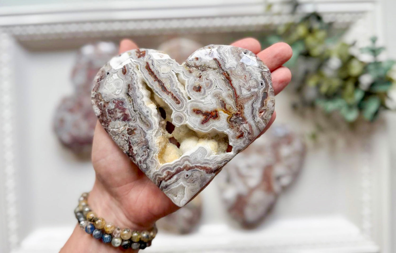 Mexican Crazy Lace Agate Heart || Large
