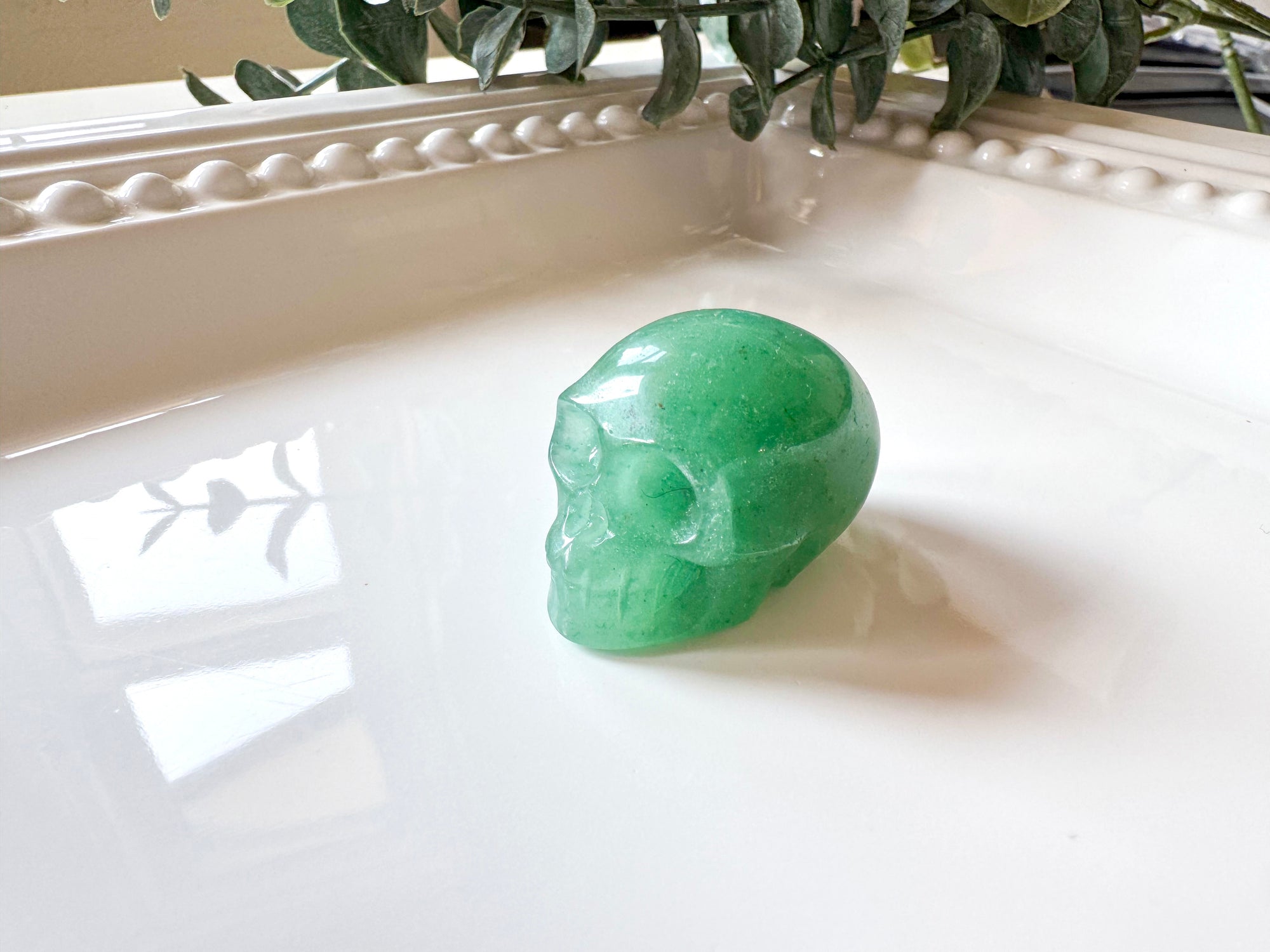 Mini Crystal Skull Carving