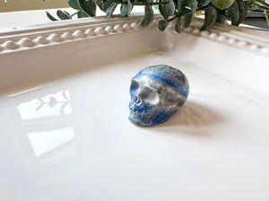 Mini Crystal Skull Carving
