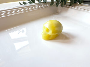 Mini Crystal Skull Carving