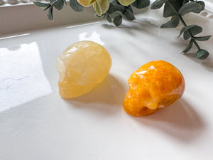 Mini Crystal Skull Carving