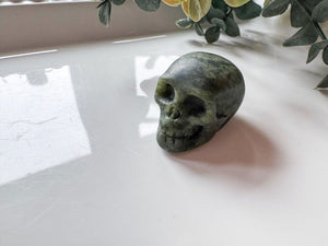 Mini Crystal Skull Carving