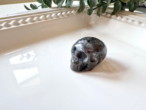 Mini Crystal Skull Carving