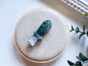 Mini Crystal Sword Carving
