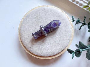 Mini Crystal Sword Carving