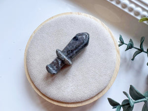 Mini Crystal Sword Carving