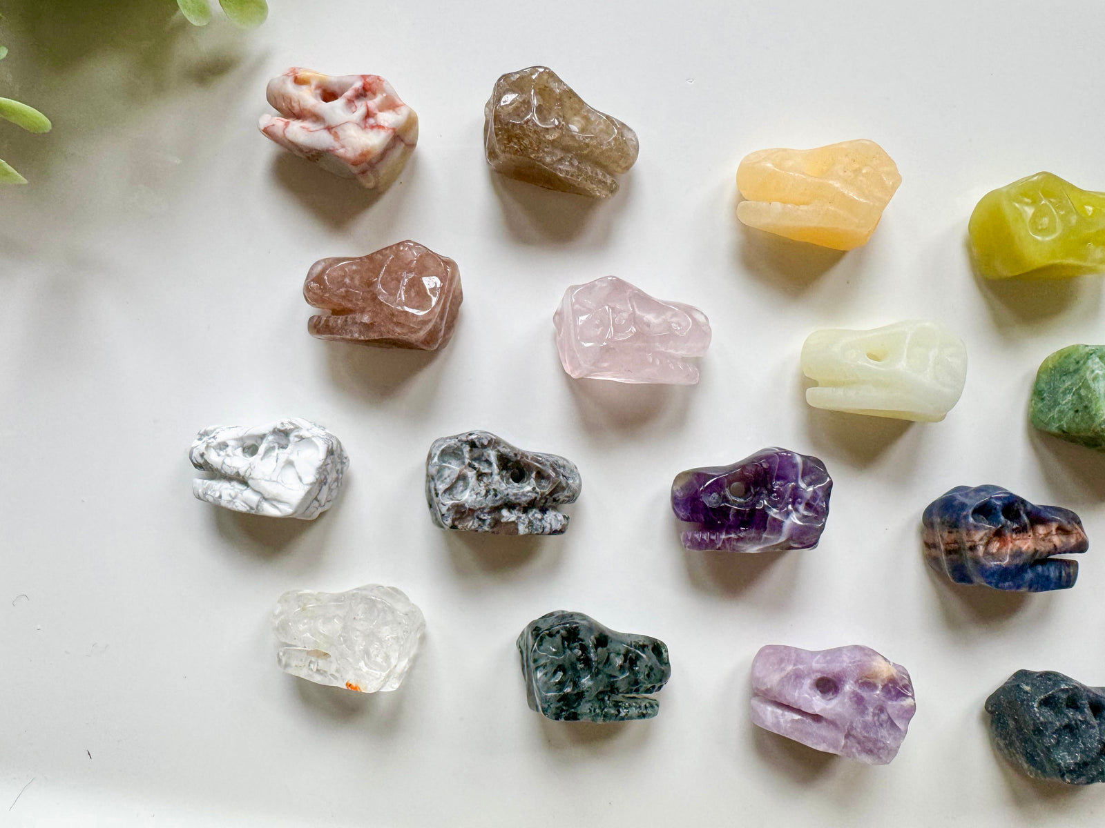 Mini Dinosaur Head Crystal Carving