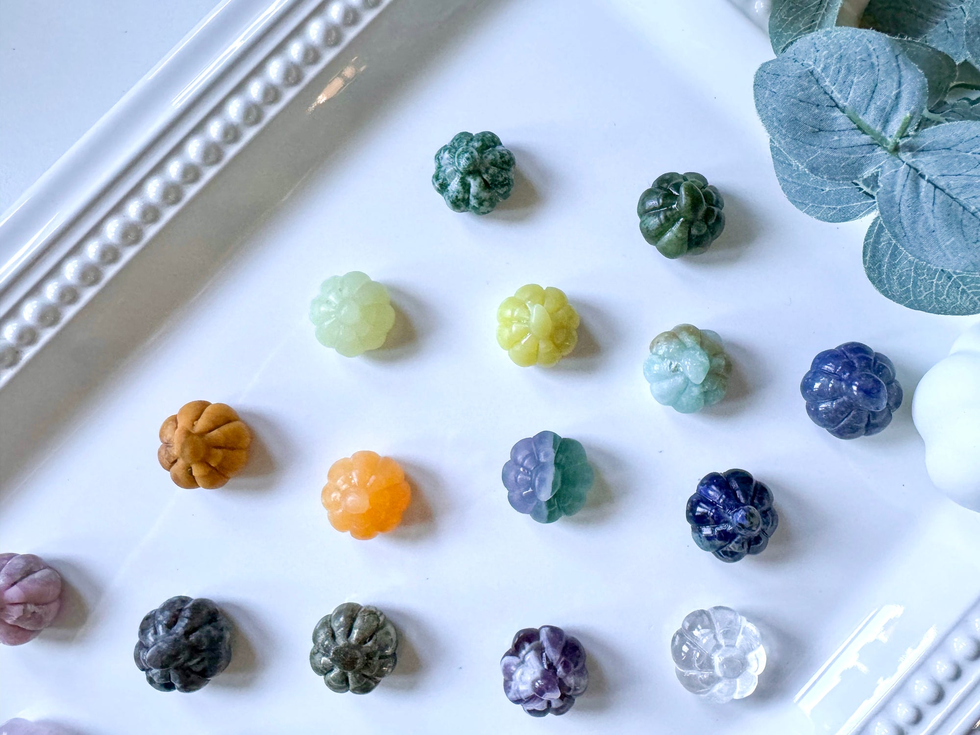 Mini Flat Bottom Pumpkin Crystal Carving || 1"