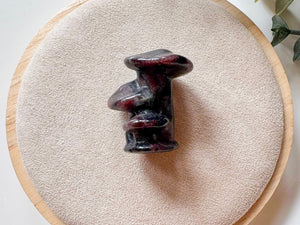 Mini Mushroom Family Crystal Carving