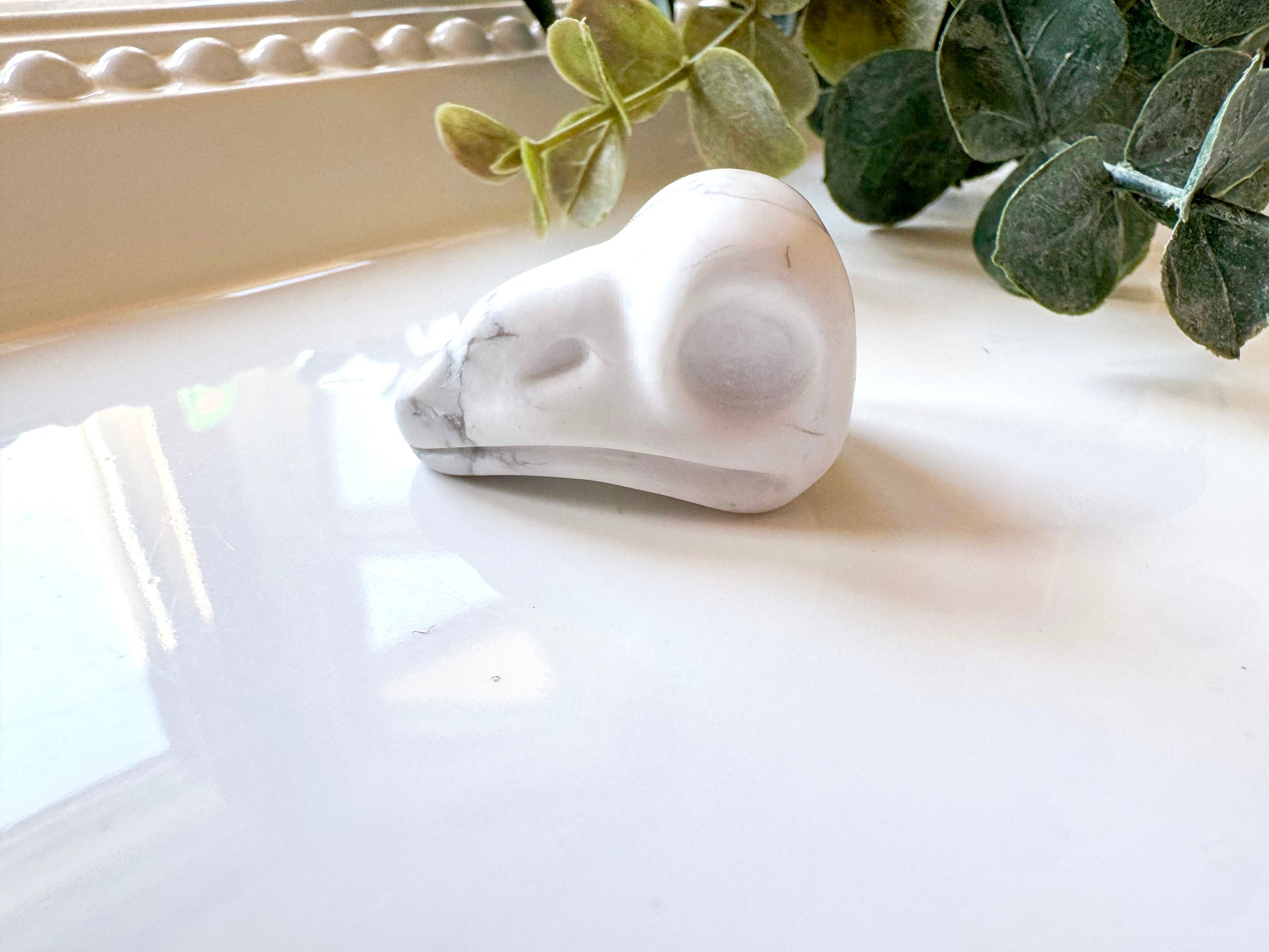 Mini Raven Skull Crystal Carving || 1.25"