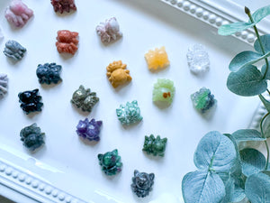 Mini Spider Crystal Carving