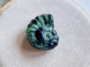 Mini Spiral Shell Crystal Carving