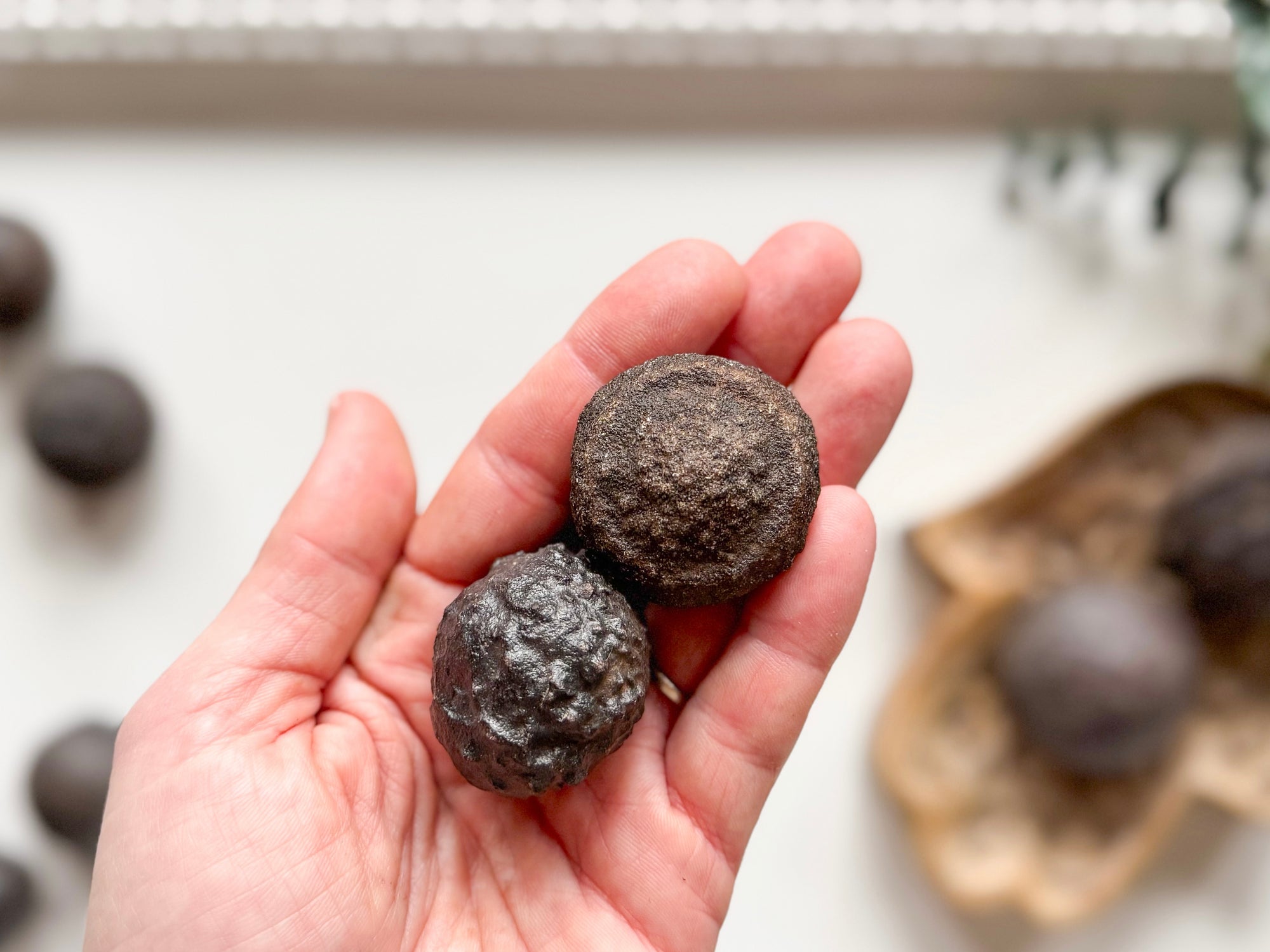Moqui Ball Pair