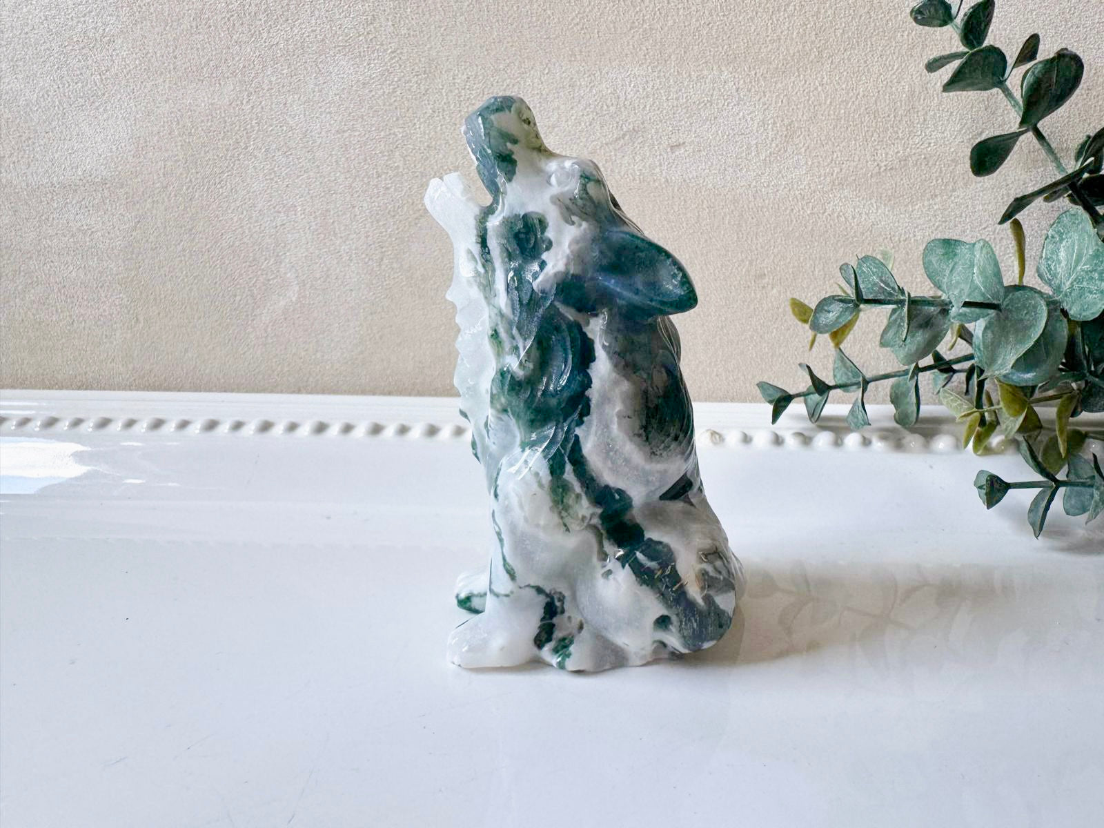 Moss Agate Wolf Carving