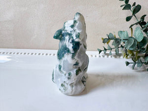 Moss Agate Wolf Carving