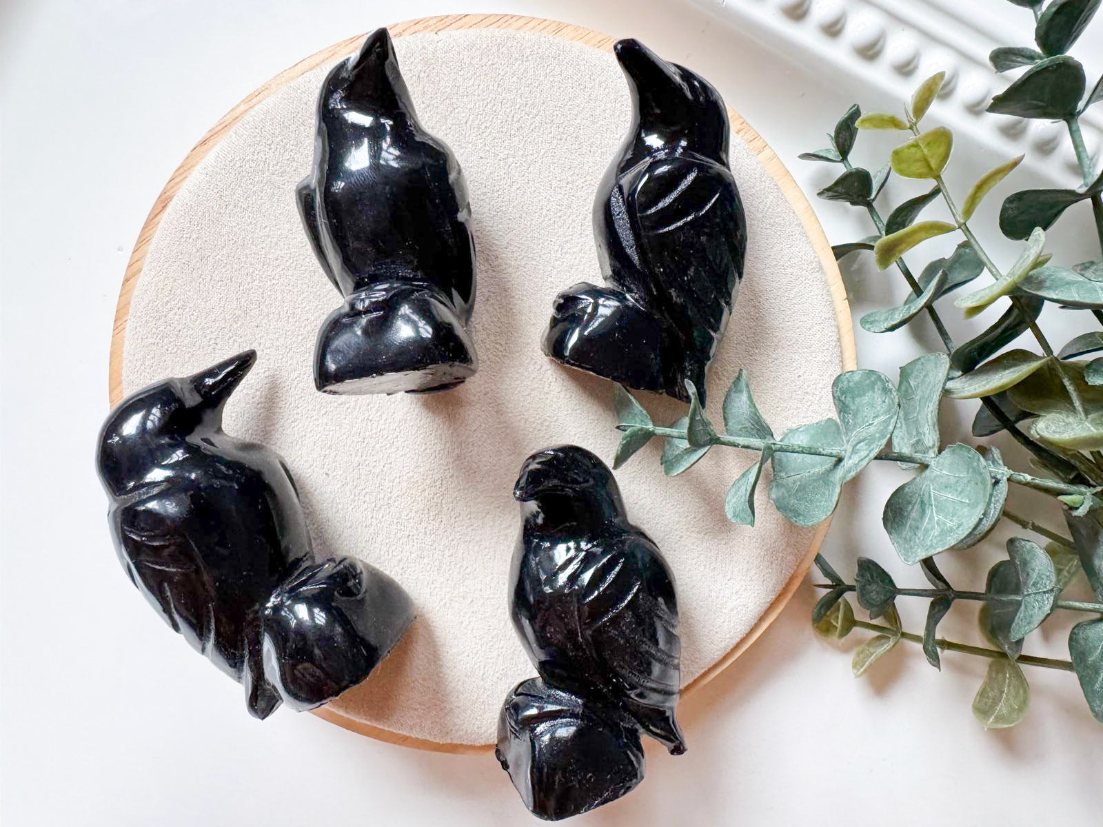 Onyx Raven Crystal Carving || 2"
