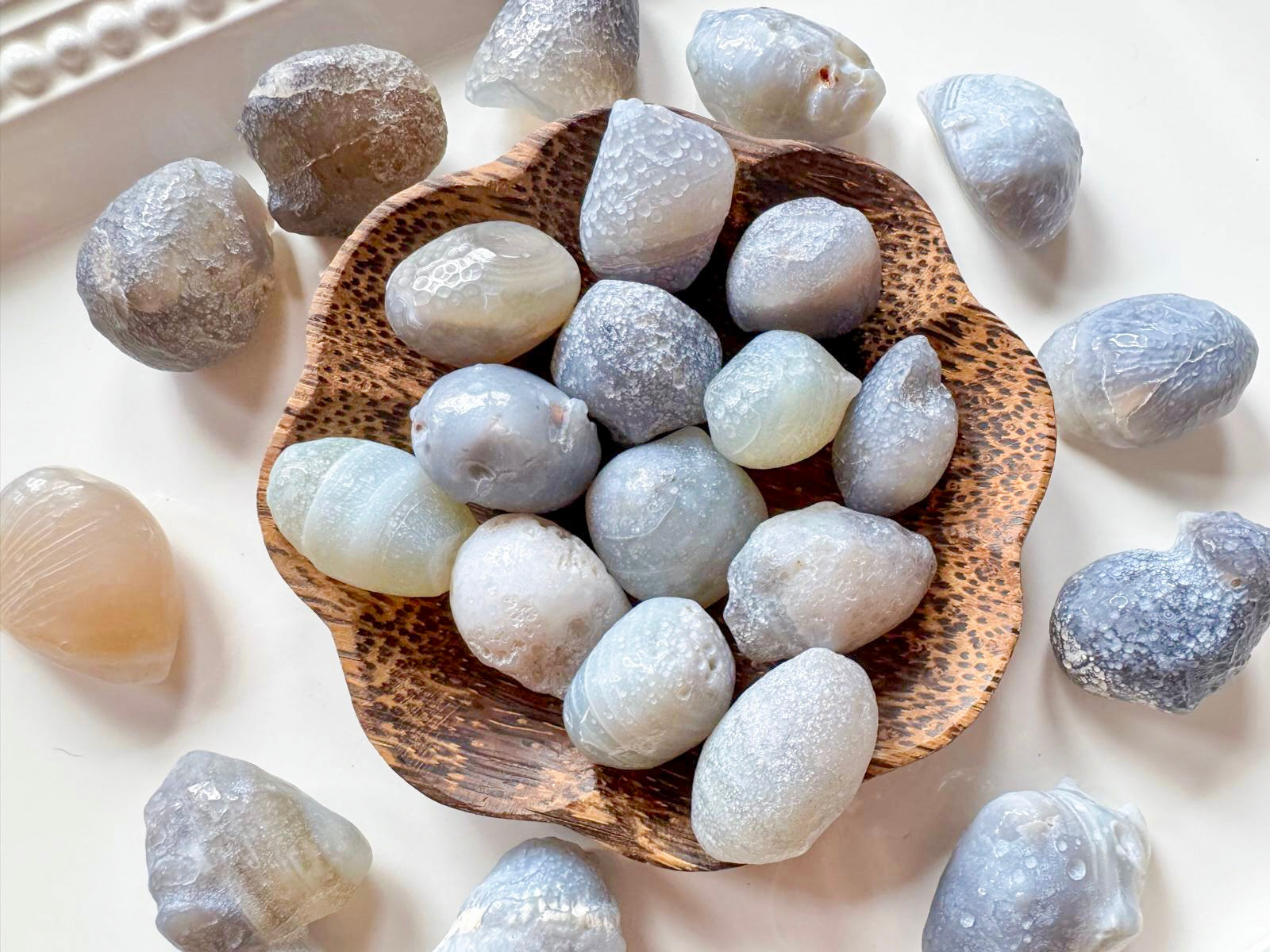 Panda Agate Tumbled Stone