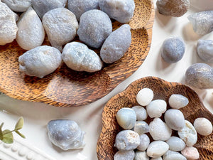 Panda Agate Tumbled Stone