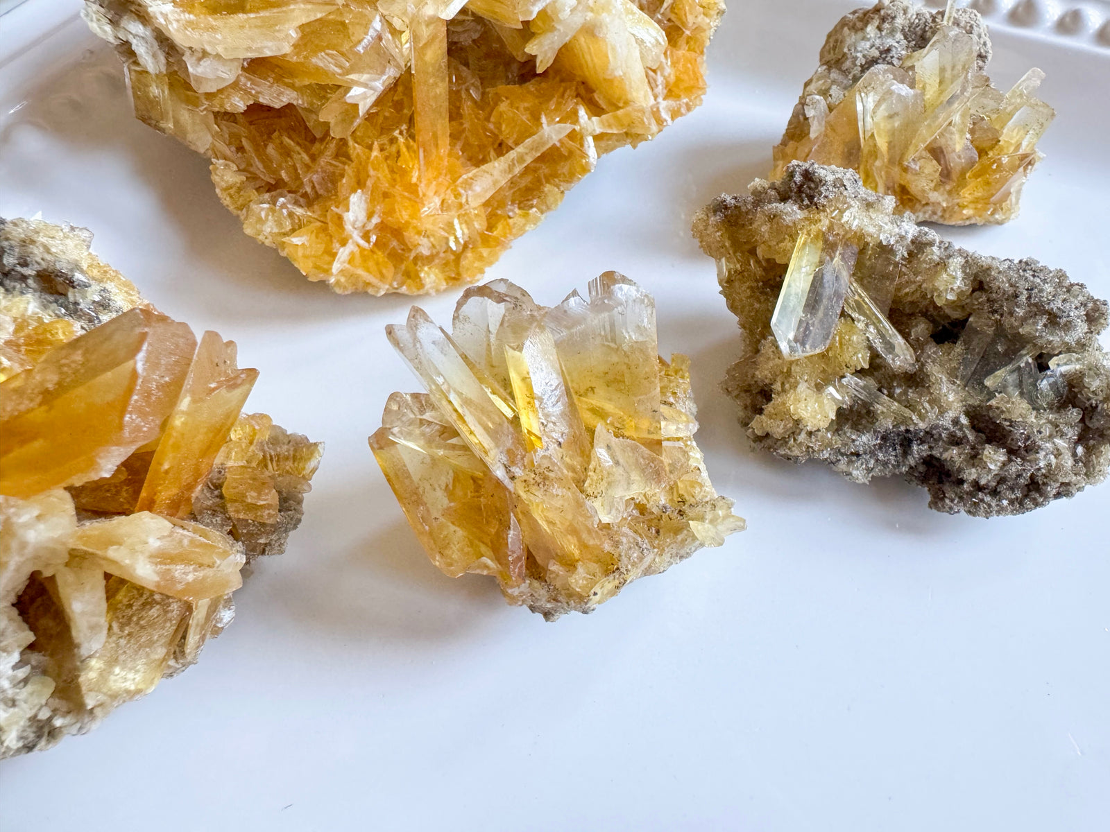 Phosphorescent Glow Selenite || Peru