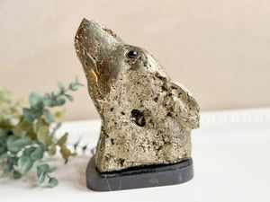 Pyrite Wolf Carving || Peru