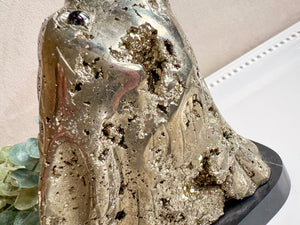 Pyrite Wolf Carving || Peru