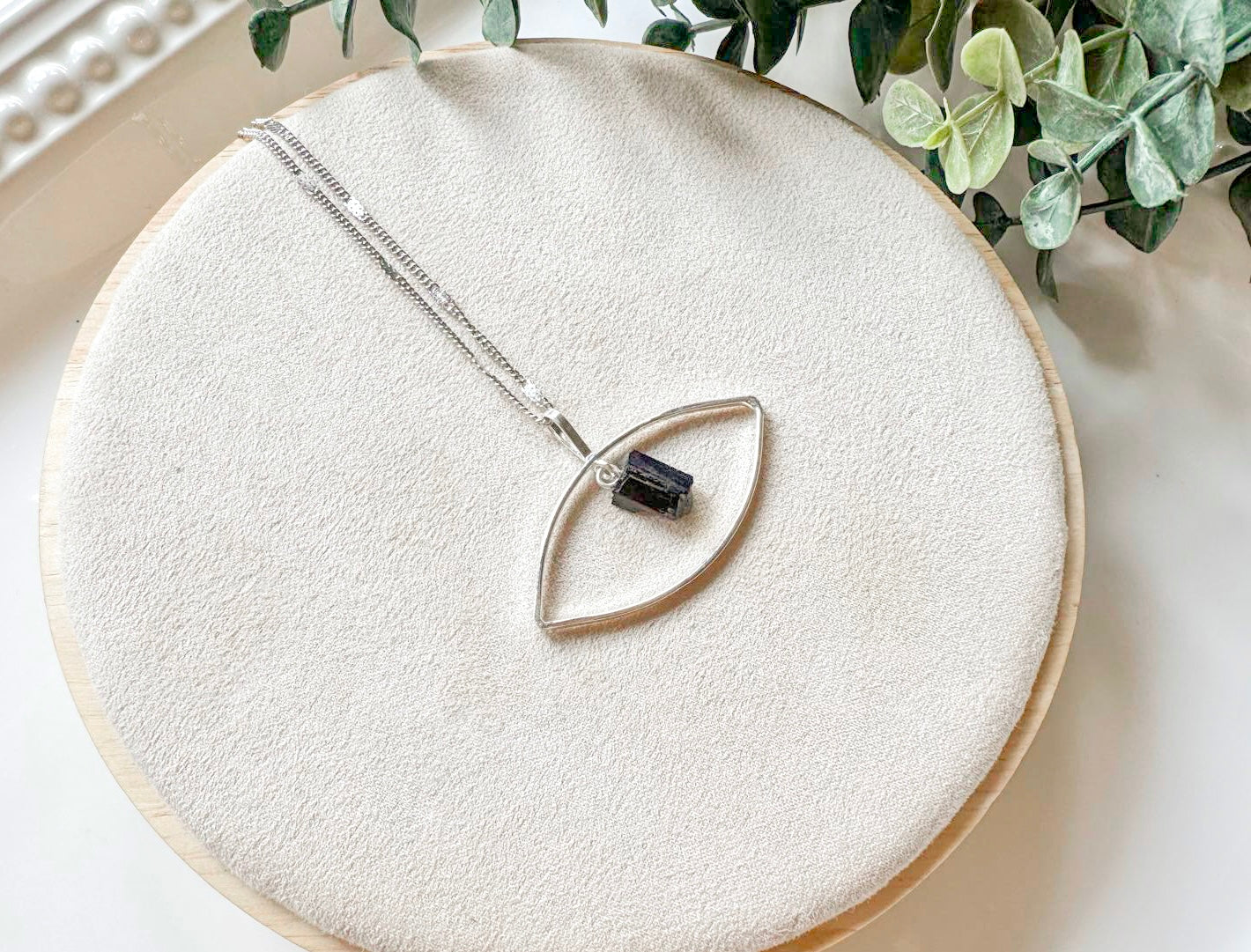Raw Crystal Evil Necklace || Silver