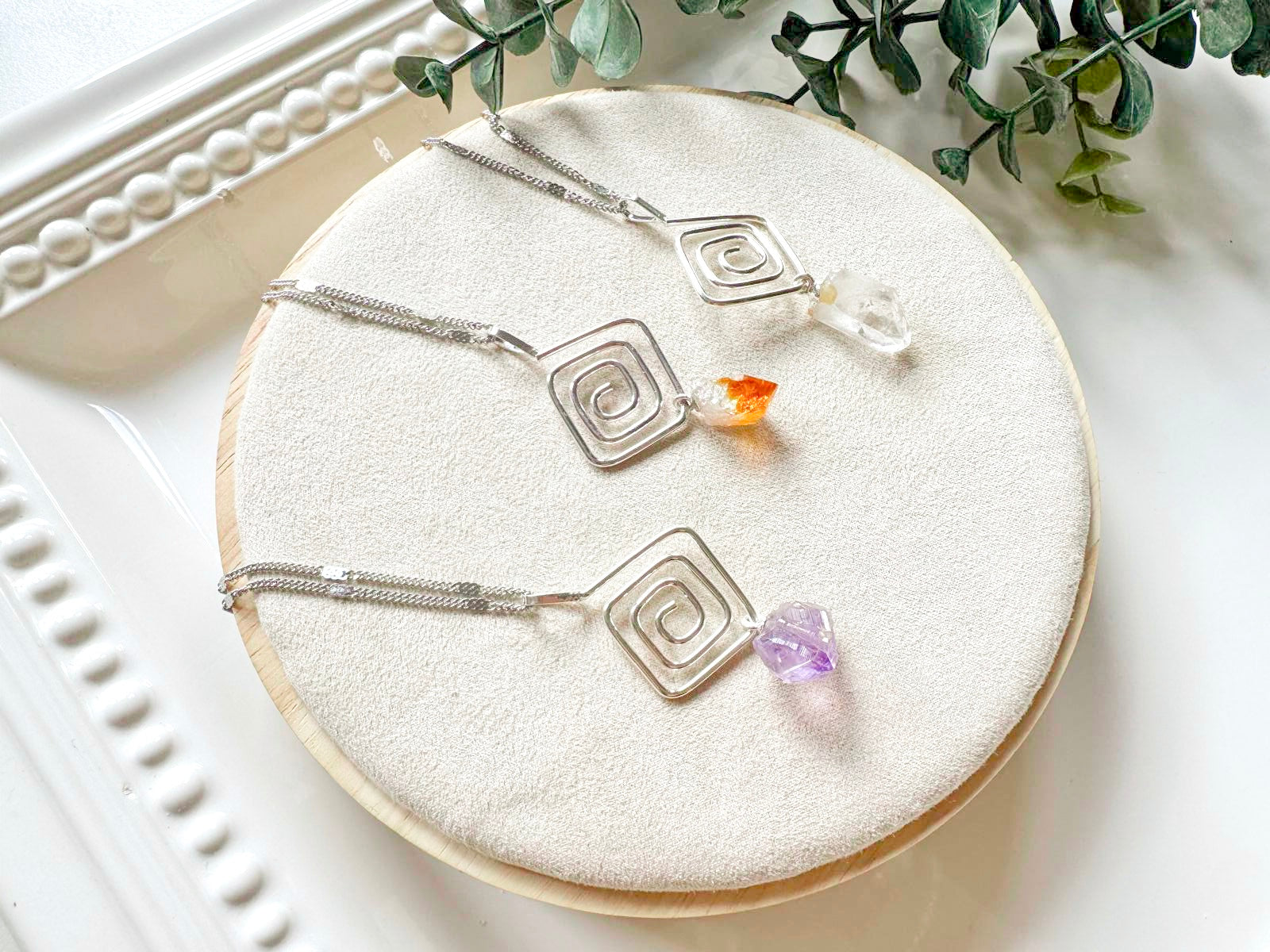 Raw Crystal Swirl Necklace