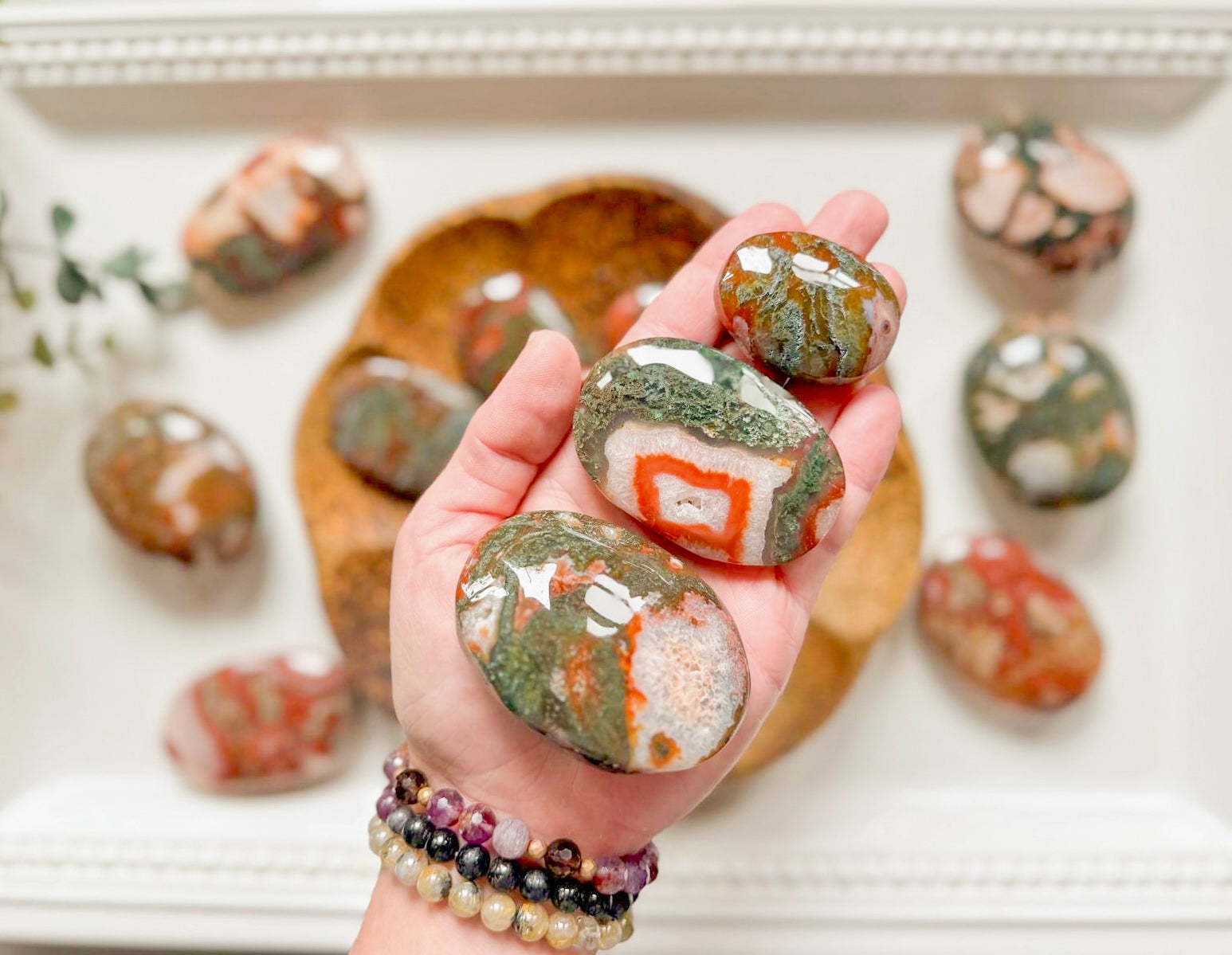 Red Moss Agate Palm Stone