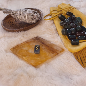 THE RUNIC COMPASS | Rune Reading Session