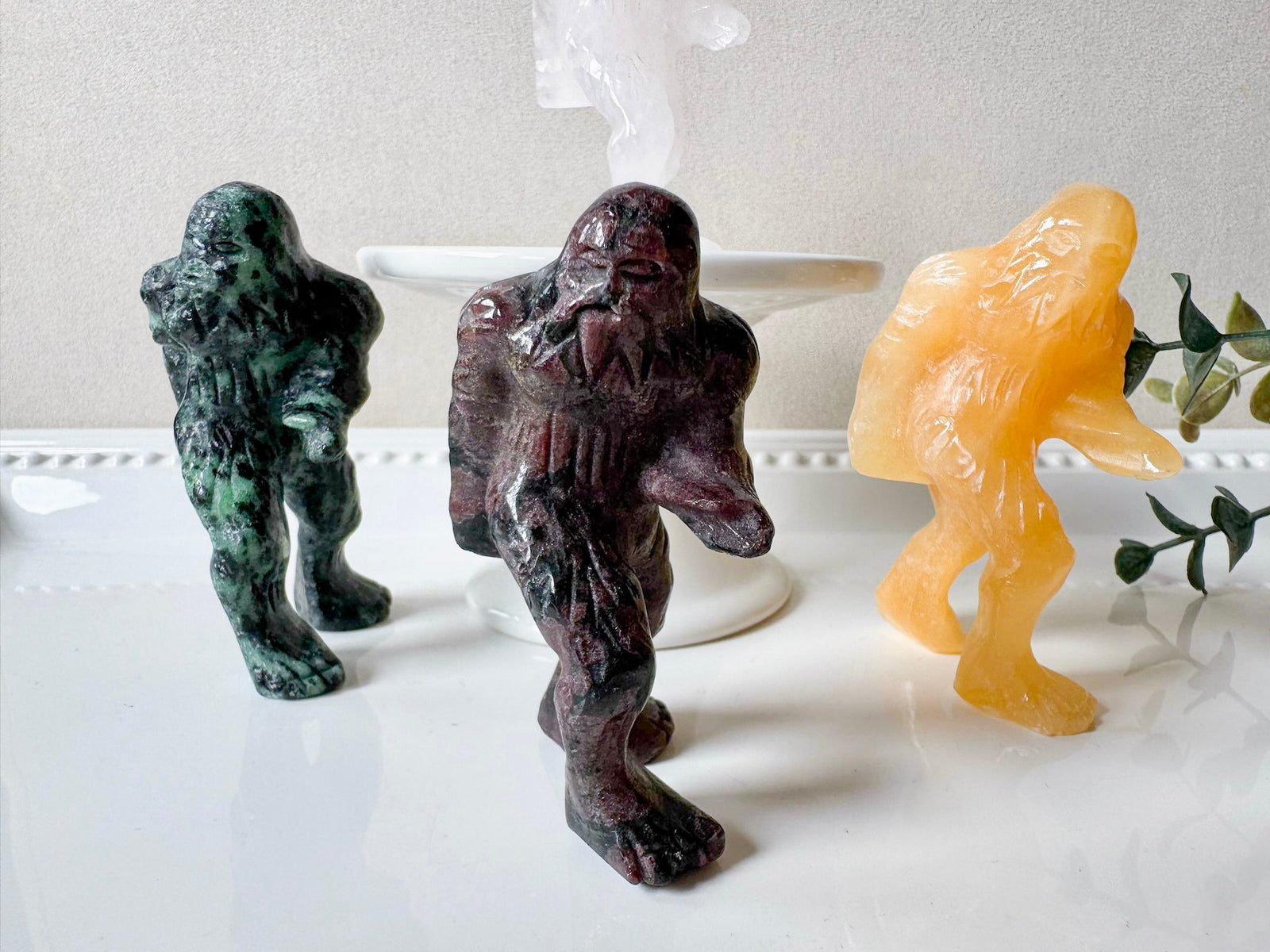 Sasquatch Crystal Carving || 3.25"
