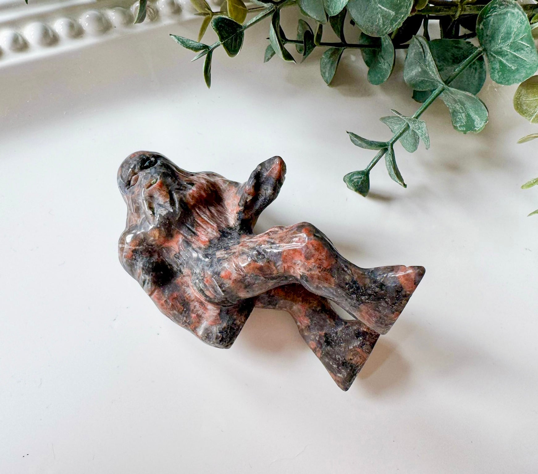 Sasquatch Crystal Carving || 3.25"
