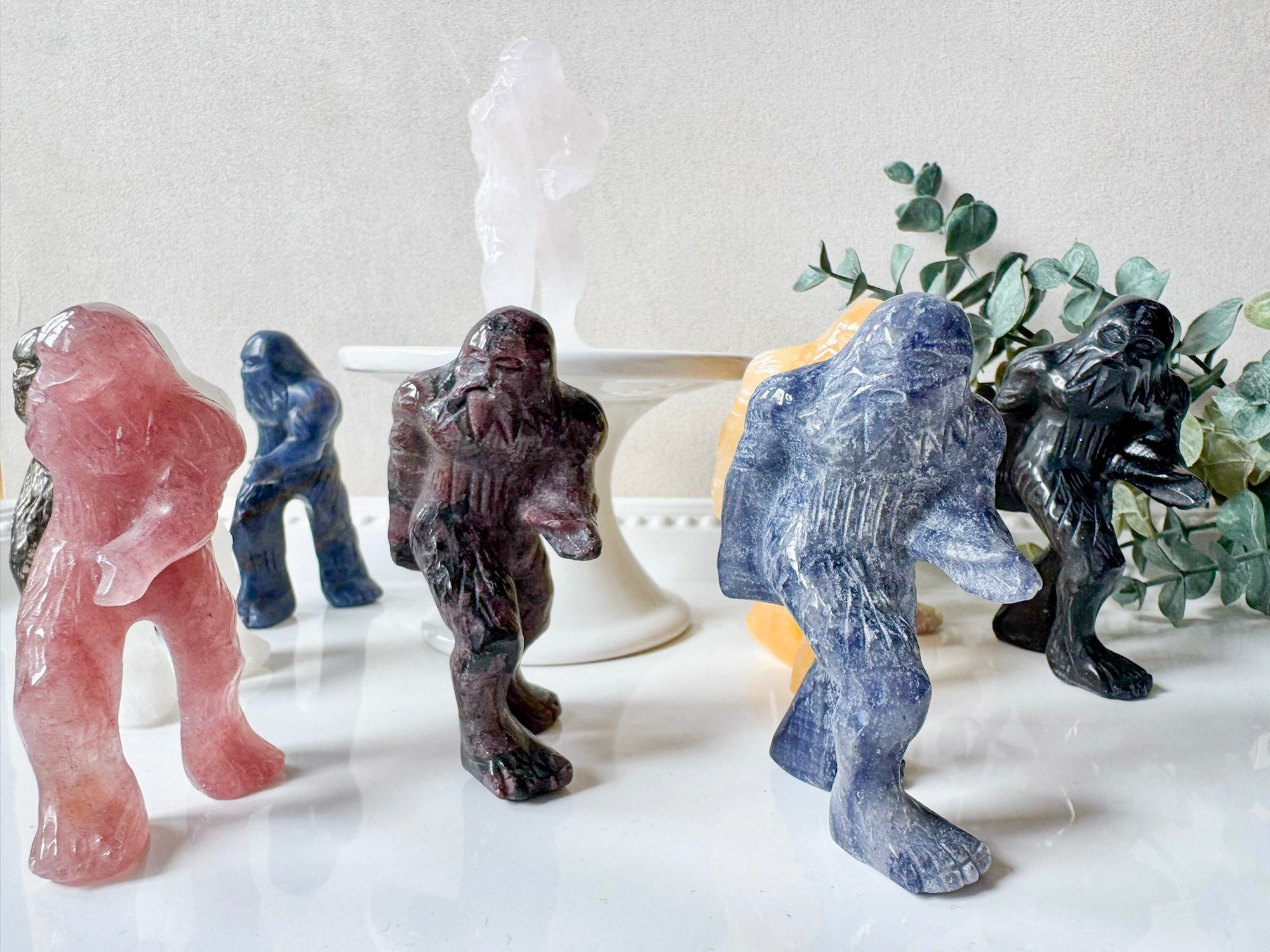 Sasquatch Crystal Carving || 3.25"
