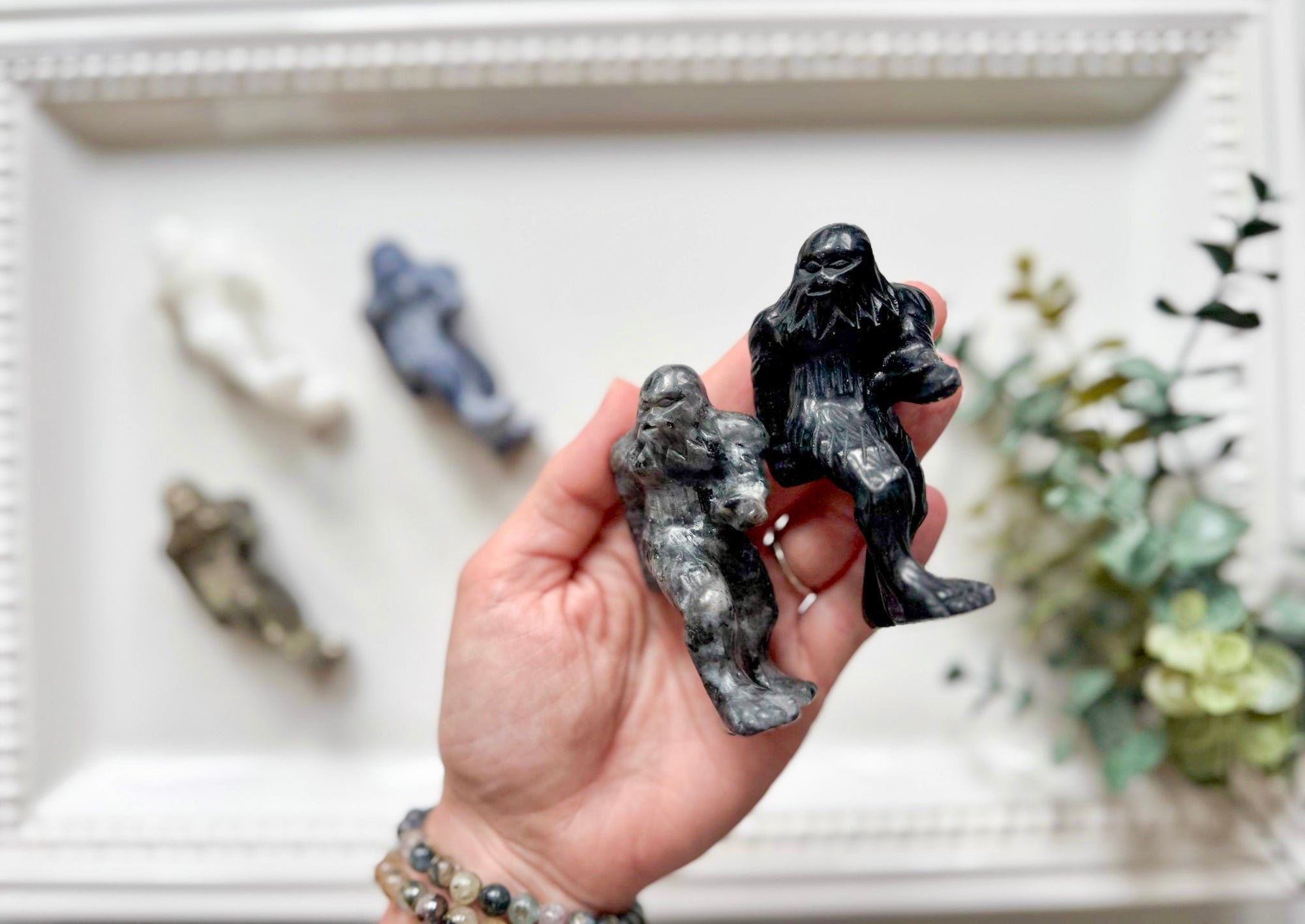Sasquatch Crystal Carving || 3.25"
