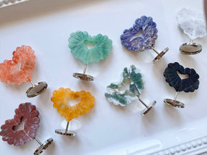 Scalloped Heart on Metal Stand