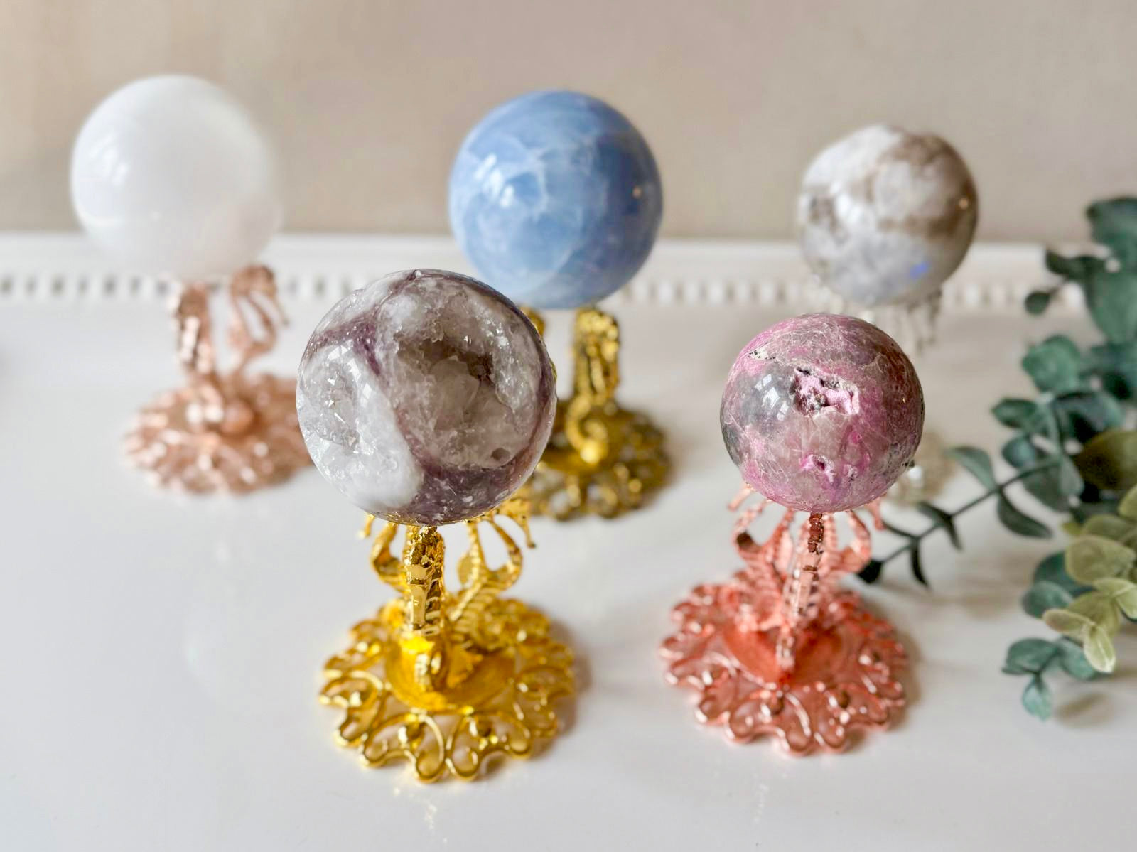 Seahorse Trio Metal Sphere Stand