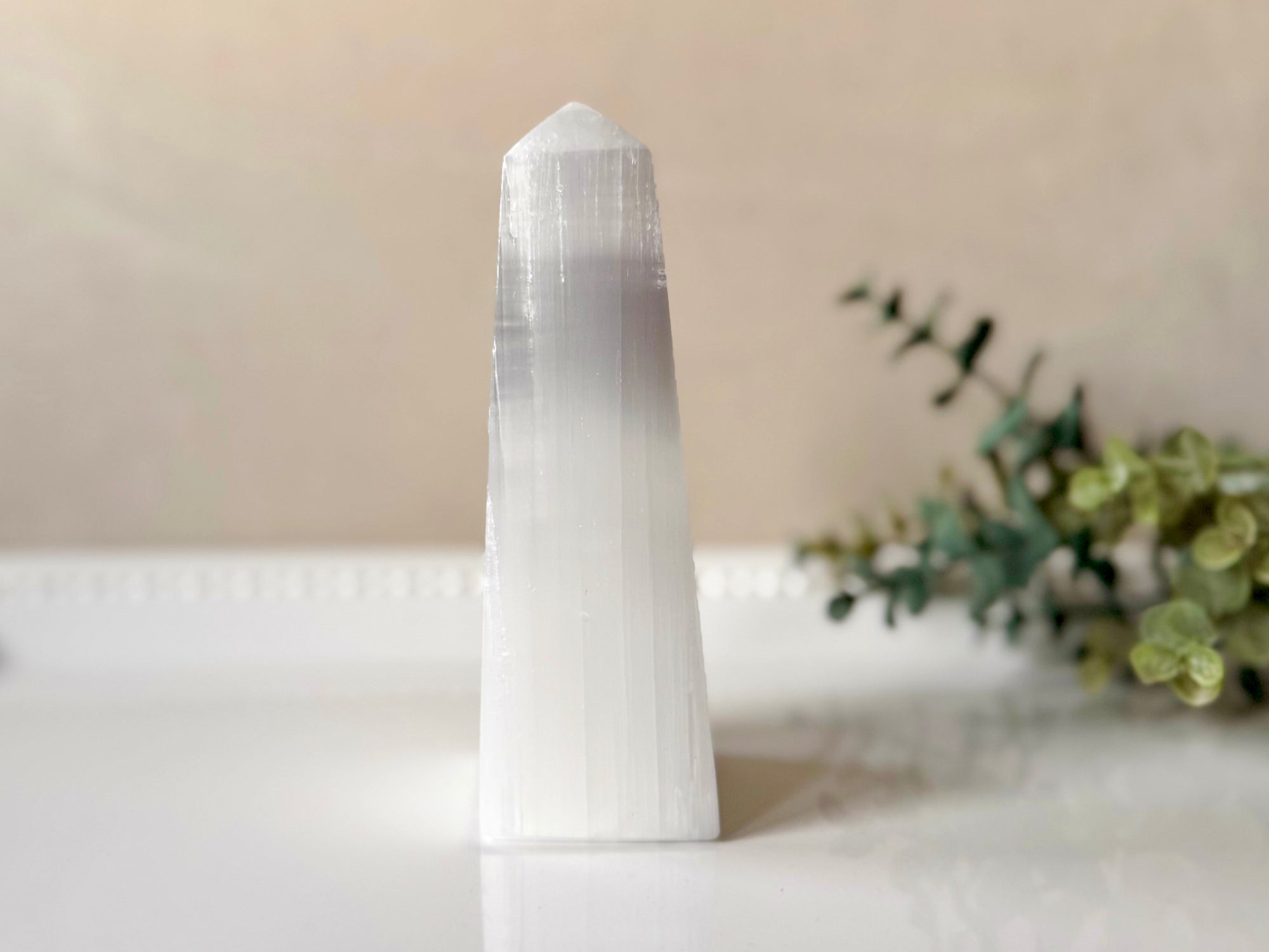 Selenite LED USB Lamp Obelisk