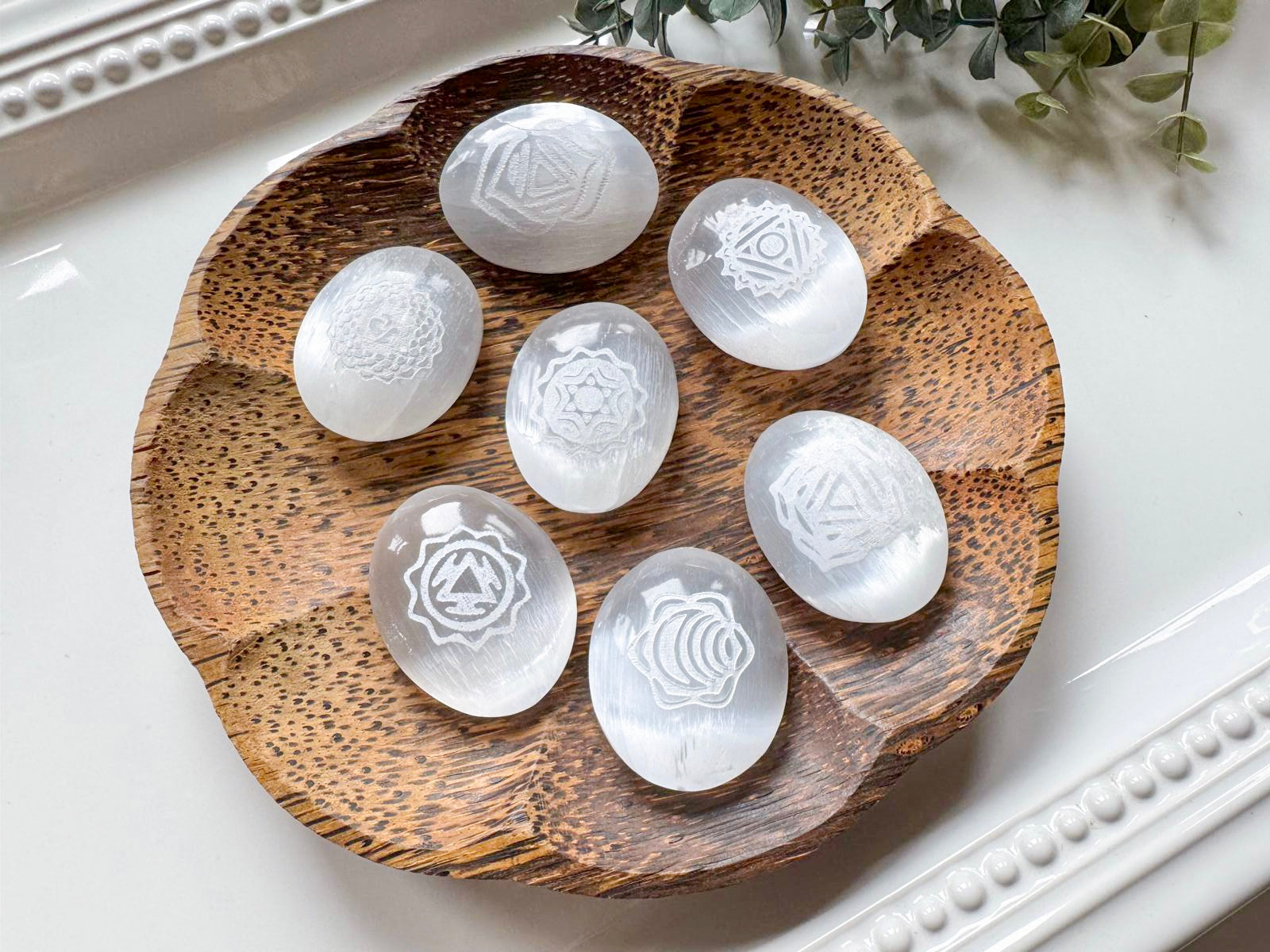 Selenite Seven Chakra Palm Stone Set || 7 Palm Stones