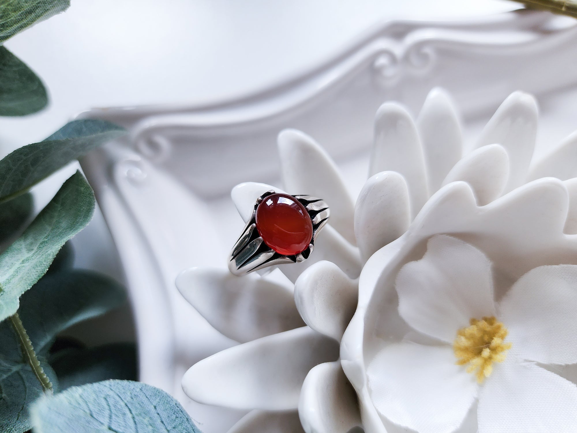 Masculine Line Sterling Ring || Carnelian Claw Band