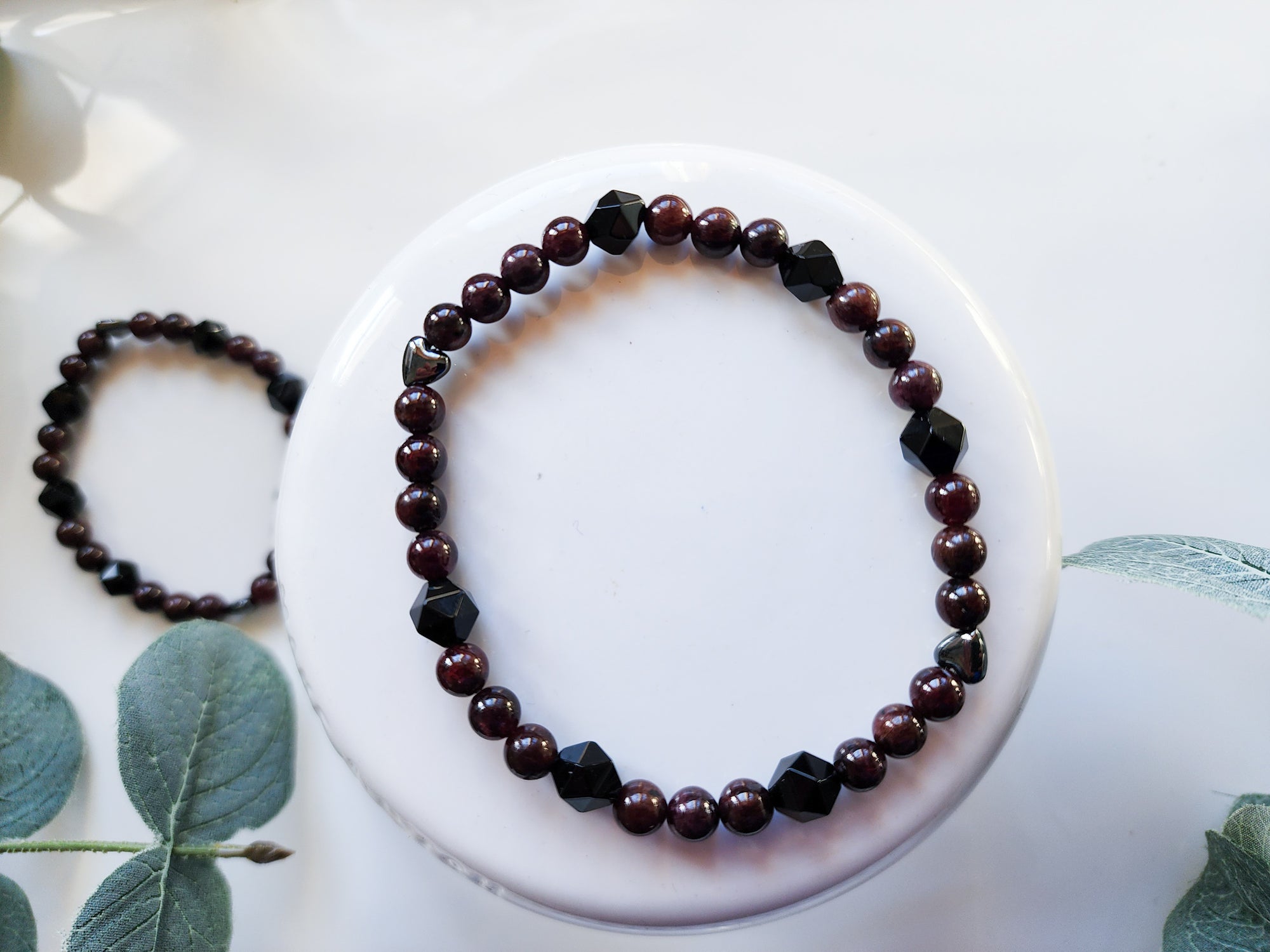 Garnet, Onyx, & Hematite Heart Beaded Bracelet || Reiki Infused