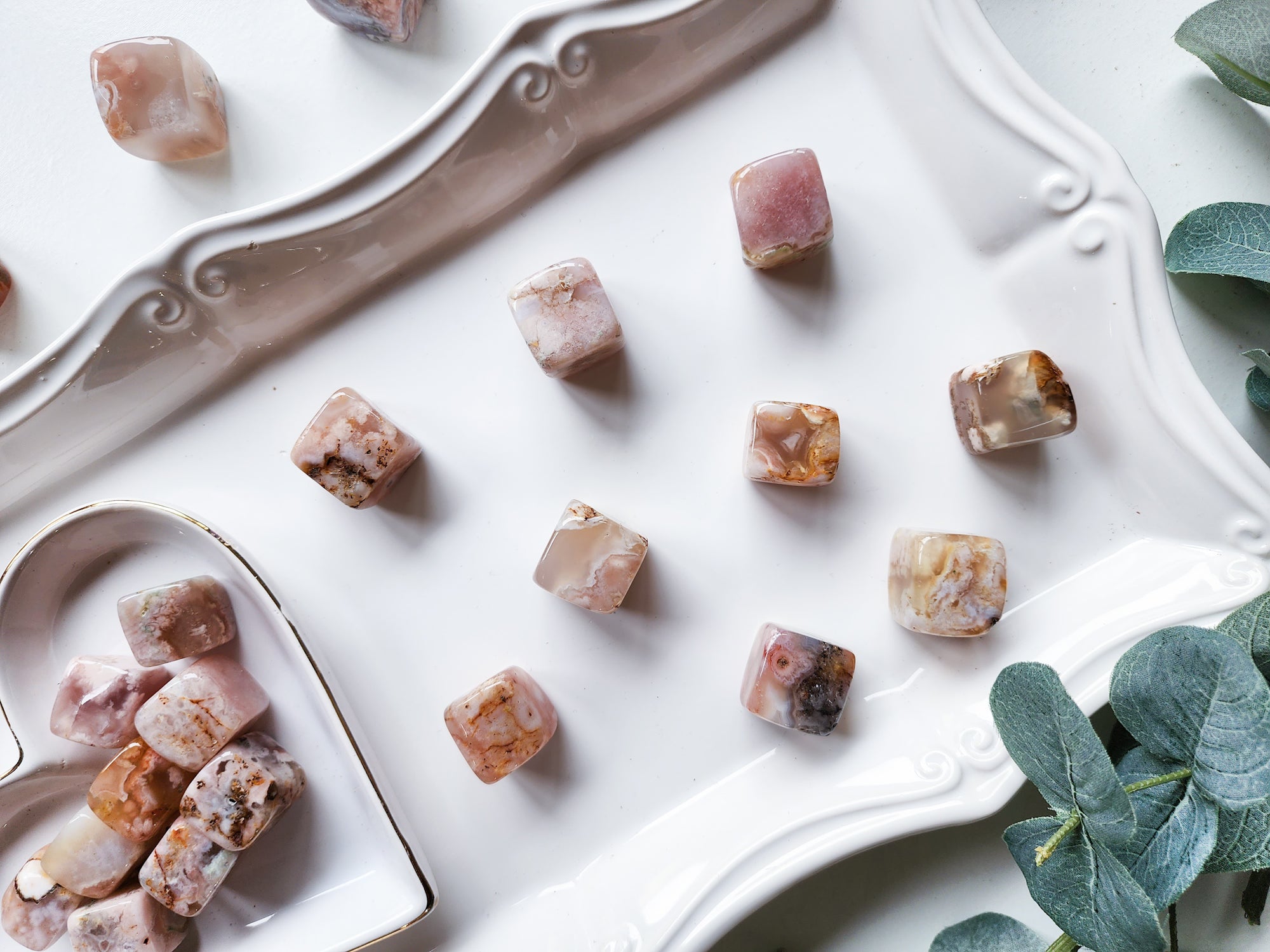 Flower Agate Mini Cube