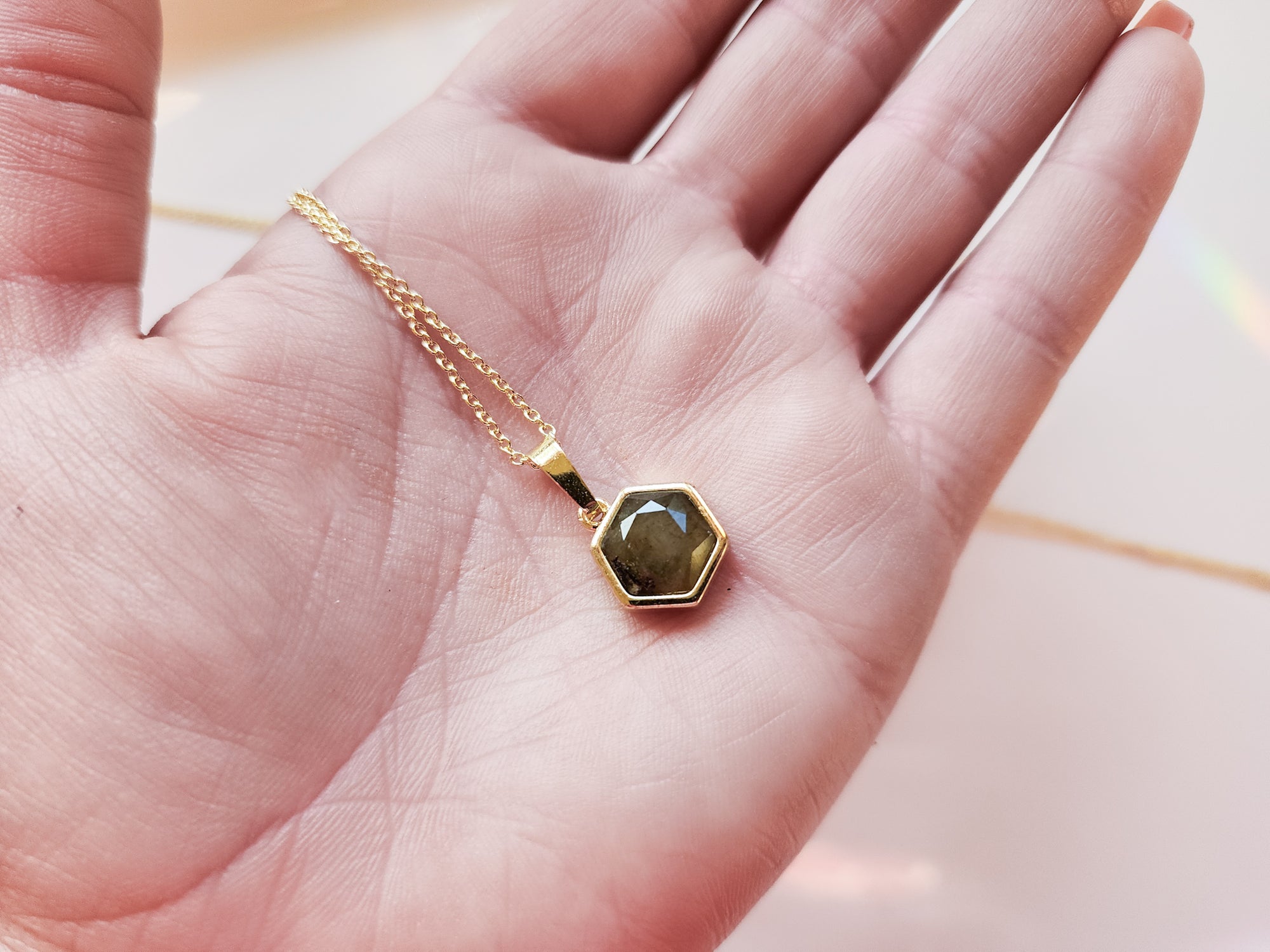 Labradorite Faceted Pendant || Gold