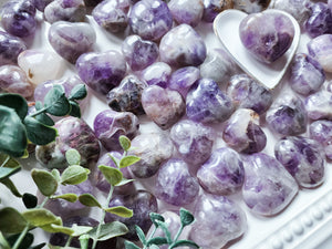 Chevron Amethyst Mini Heart || Madagascar