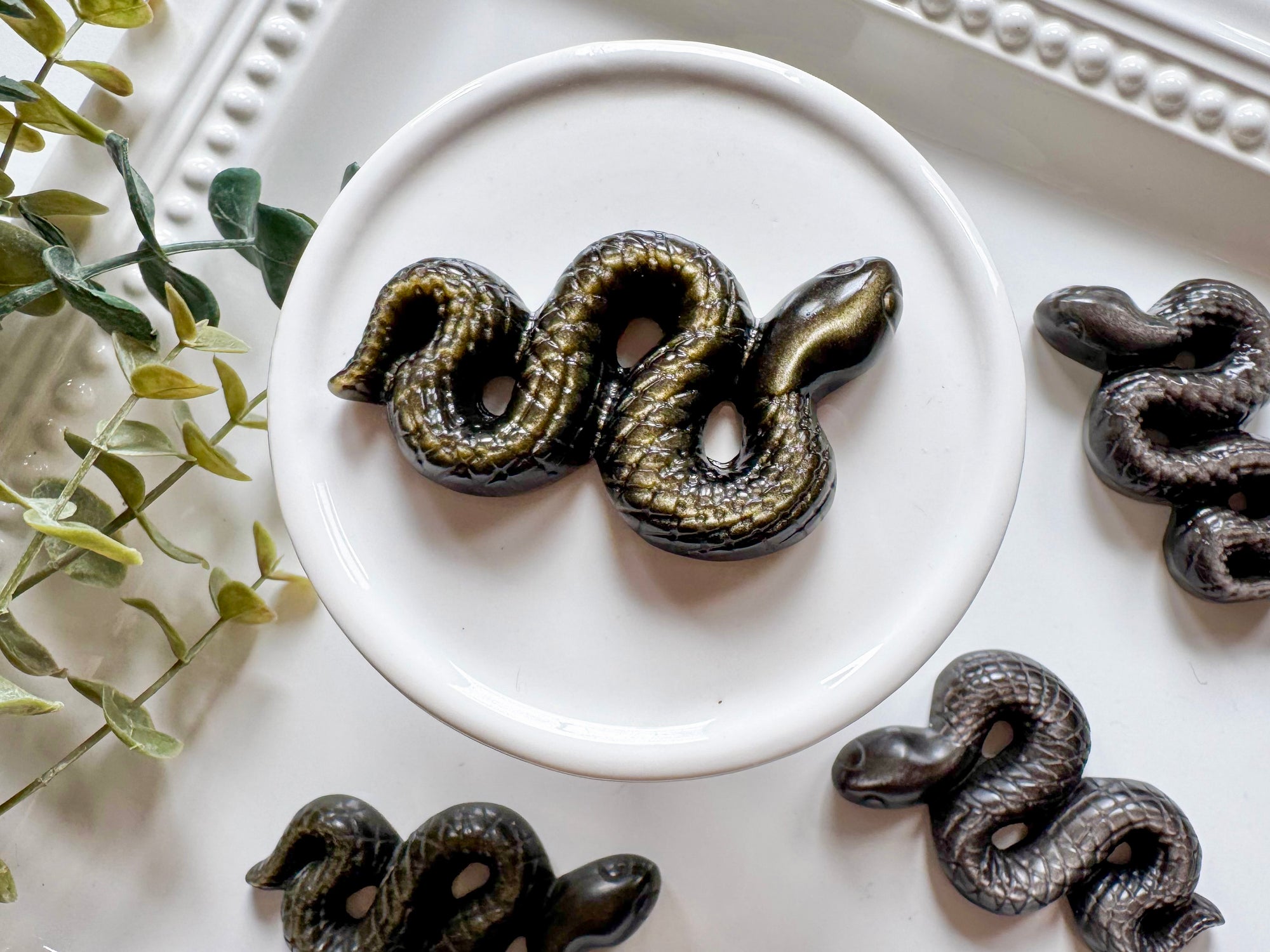 Sheen Obsidian Snake Carving