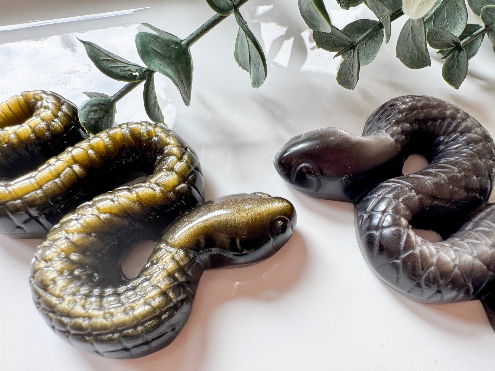 Sheen Obsidian Snake Carving